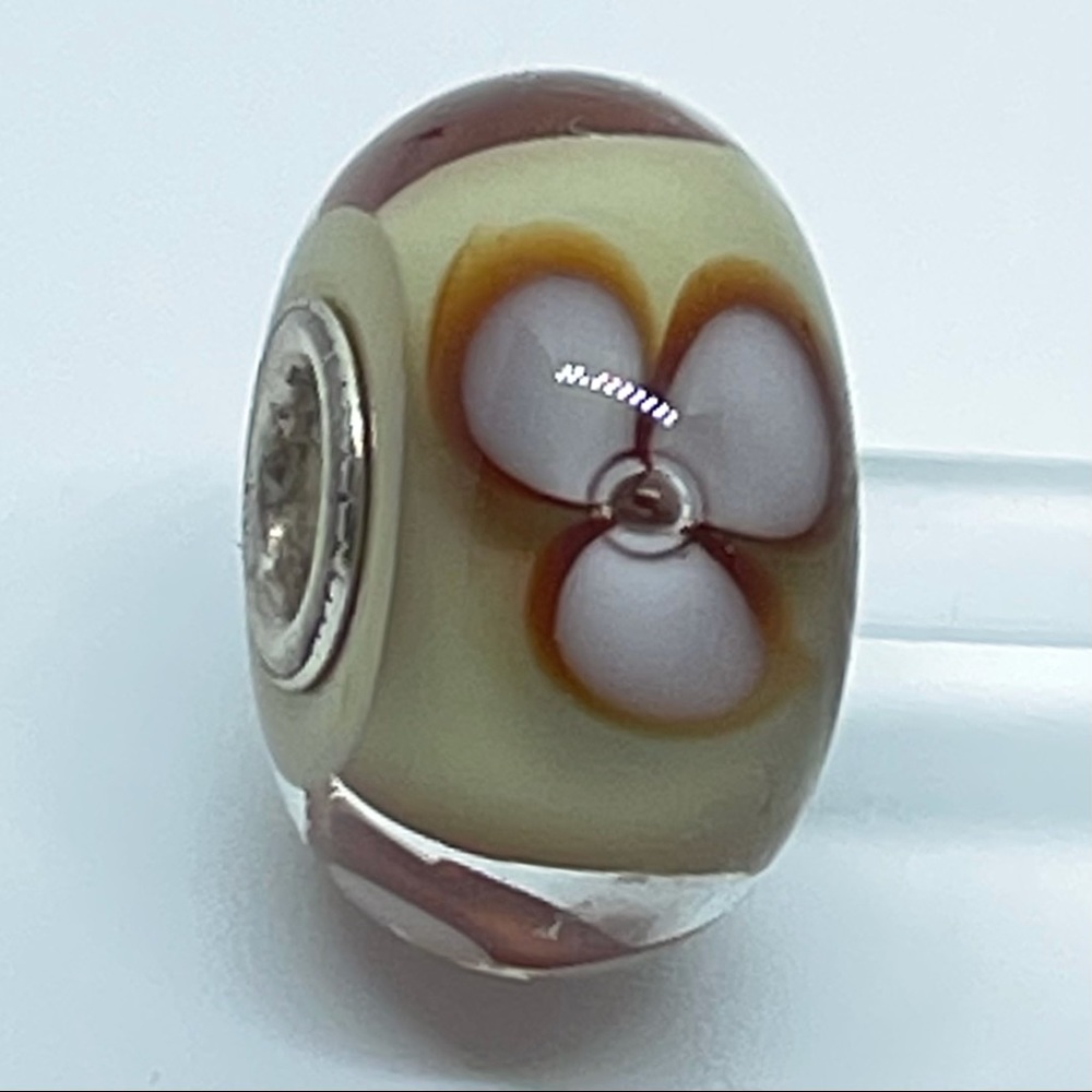 Trollbeads Cappuccino Flower